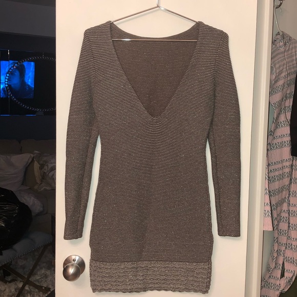 MODA International metallic silver mini dress - Picture 3 of 4